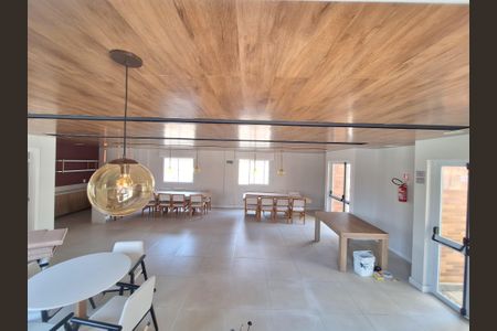 Apartamento para alugar com 42m², 2 quartos e sem vaga Apartamento para alugar com 42m², 2 quartos e sem vagaÁrea comum - Salão de festas