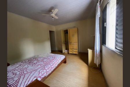 Casa à venda com 3 quartos, 200m² em Parque Novo Mundo, São Paulo