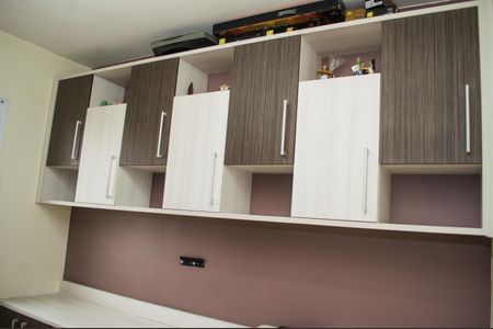 Apartamento à venda com 70m², 3 quartos e 2 vagasQuarto