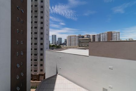 Vista da Sala de apartamento para alugar com 2 quartos, 34m² em Parque Industrial Tomas Edson, São Paulo