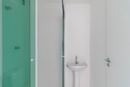 Apartamento para alugar com 34m², 2 quartos e sem vagaBanheiro