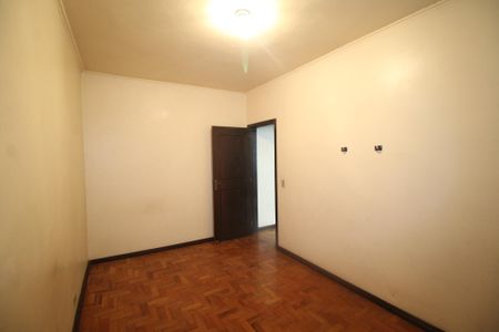 Quarto 1 de apartamento para alugar com 2 quartos, 80m² em São João, Porto Alegre