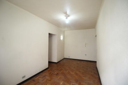 Sala de apartamento para alugar com 2 quartos, 80m² em São João, Porto Alegre