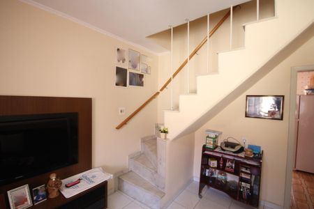 Sala de casa à venda com 2 quartos, 102m² em Vila Mazzei, São Paulo