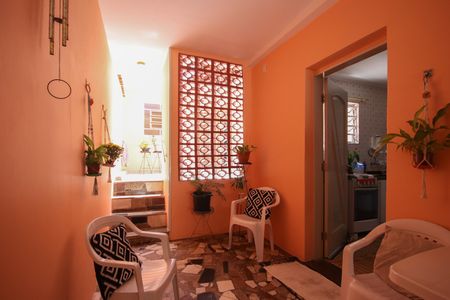 Casa à venda com 102m², 2 quartos e 1 vaga Casa à venda com 102m², 2 quartos e 1 vagaQuintal