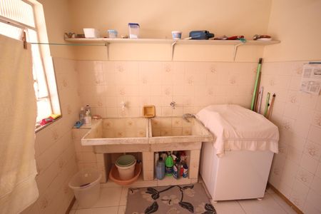 Casa à venda com 102m², 2 quartos e 1 vaga Casa à venda com 102m², 2 quartos e 1 vagaÁrea de Serviço