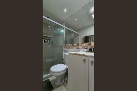 Apartamento para alugar com 109m², 3 quartos e 2 vagas Apartamento para alugar com 109m², 3 quartos e 2 vagasBanheiro da Suíte 1