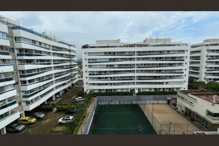 Apartamento para alugar com 109m², 3 quartos e 2 vagas Apartamento para alugar com 109m², 3 quartos e 2 vagasVaranda