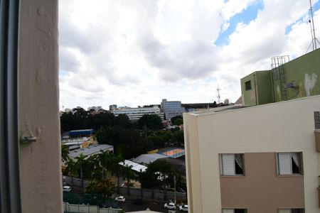 Apartamento à venda com 69m², 2 quartos e 1 vagaQuarto 2 - Vista