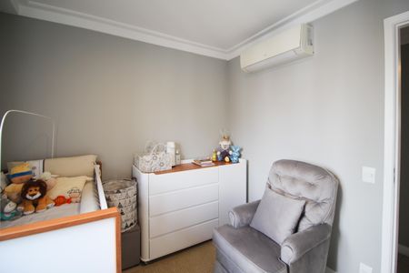 Apartamento à venda com 90m², 3 quartos e 2 vagasQuarto 2