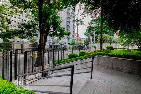 Apartamento à venda com 90m², 3 quartos e 2 vagasEntrada