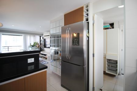Apartamento à venda com 90m², 3 quartos e 2 vagasCozinha