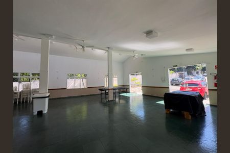 Apartamento para alugar com 75m², 3 quartos e 1 vagaÁrea comum - Salão de festas