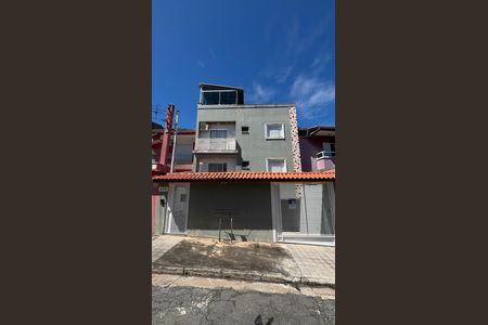 Apartamento à venda com 68m², 2 quartos e 2 vagas Apartamento à venda com 68m², 2 quartos e 2 vagasFachada
