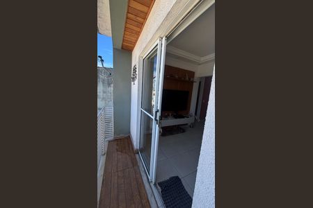 Apartamento à venda com 68m², 2 quartos e 2 vagas Apartamento à venda com 68m², 2 quartos e 2 vagasVaranda