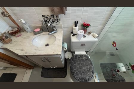 Apartamento à venda com 68m², 2 quartos e 2 vagas Apartamento à venda com 68m², 2 quartos e 2 vagasBanheiro