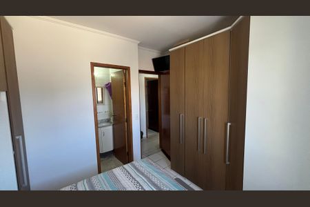 Apartamento à venda com 68m², 2 quartos e 2 vagas Apartamento à venda com 68m², 2 quartos e 2 vagasSuite