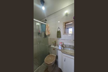 Apartamento à venda com 68m², 2 quartos e 2 vagas Apartamento à venda com 68m², 2 quartos e 2 vagasBanheiro da Suíte