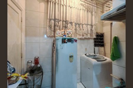 Apartamento à venda com 48m², 1 quarto e sem vaga Apartamento à venda com 48m², 1 quarto e sem vagaCozinha e Área de Serviço