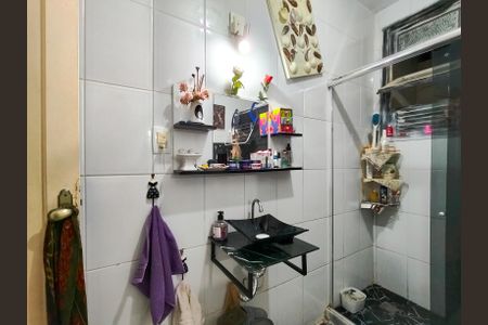 Apartamento à venda com 48m², 1 quarto e sem vaga Apartamento à venda com 48m², 1 quarto e sem vagaBanheiro Corredor