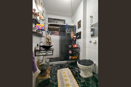 Apartamento à venda com 48m², 1 quarto e sem vaga Apartamento à venda com 48m², 1 quarto e sem vagaBanheiro Corredor