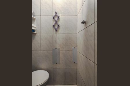 Apartamento à venda com 48m², 1 quarto e sem vaga Apartamento à venda com 48m², 1 quarto e sem vagaBanheiro de serviço