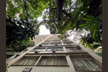 Apartamento à venda com 120m², 3 quartos e 1 vagaFachada