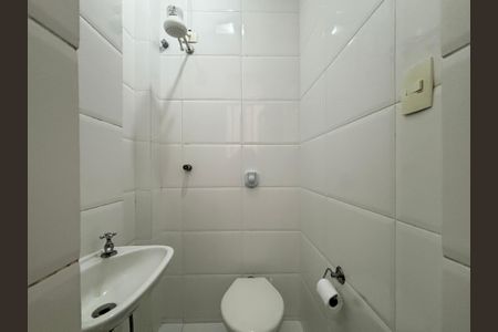 Apartamento à venda com 120m², 3 quartos e 1 vagaÁrea de serviço - banheiro