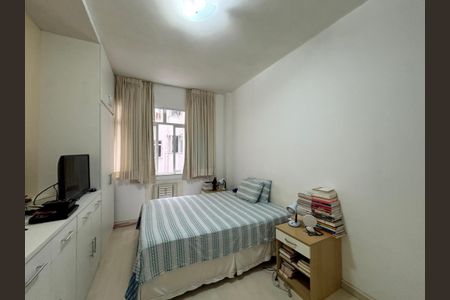 Apartamento à venda com 120m², 3 quartos e 1 vagaQuarto 2