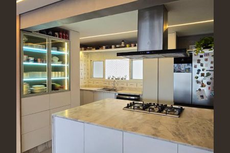 Apartamento à venda com 127m², 3 quartos e 2 vagasCozinha