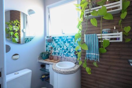 Apartamento à venda com 110m², 3 quartos e 3 vagas Apartamento à venda com 110m², 3 quartos e 3 vagasLavabo