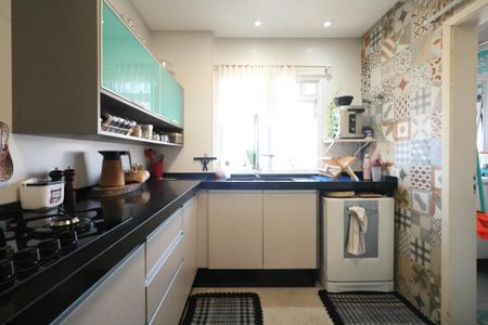 Apartamento à venda com 110m², 3 quartos e 3 vagas Apartamento à venda com 110m², 3 quartos e 3 vagasCozinha