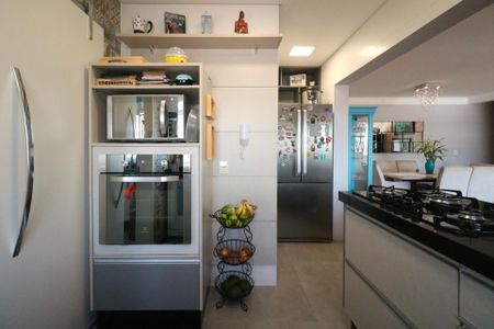 Apartamento à venda com 110m², 3 quartos e 3 vagas Apartamento à venda com 110m², 3 quartos e 3 vagasCozinha