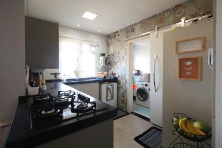 Apartamento à venda com 110m², 3 quartos e 3 vagas Apartamento à venda com 110m², 3 quartos e 3 vagasCozinha