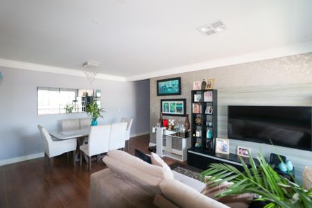 Apartamento à venda com 110m², 3 quartos e 3 vagas Apartamento à venda com 110m², 3 quartos e 3 vagasSala