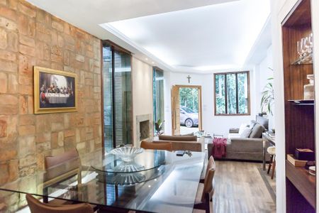 Casa de condomínio à venda com 184m², 3 quartos e 4 vagassala 