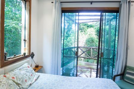 Casa de condomínio à venda com 184m², 3 quartos e 4 vagasquarto 1