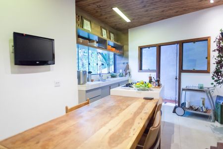 Casa de condomínio à venda com 184m², 3 quartos e 4 vagasCozinha