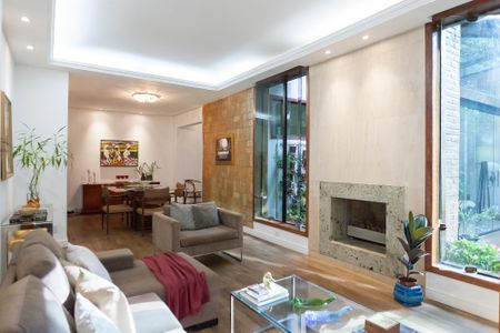 sala  de casa de condomínio à venda com 3 quartos, 184m² em Casa Branca, Brumadinho