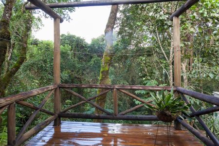 Casa de condomínio à venda com 184m², 3 quartos e 4 vagasvaranda suite 