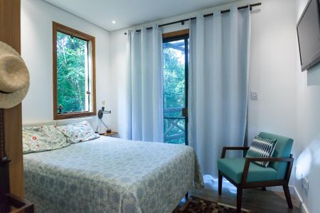 Casa de condomínio à venda com 184m², 3 quartos e 4 vagasquarto 1