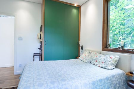 Casa de condomínio à venda com 184m², 3 quartos e 4 vagasquarto 1