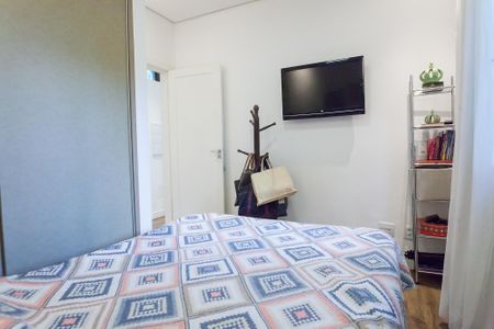Casa de condomínio à venda com 184m², 3 quartos e 4 vagasquarto 2
