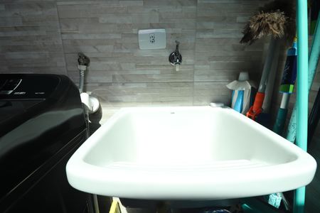 Apartamento à venda com 96m², 2 quartos e 1 vagaÁrea de Serviço