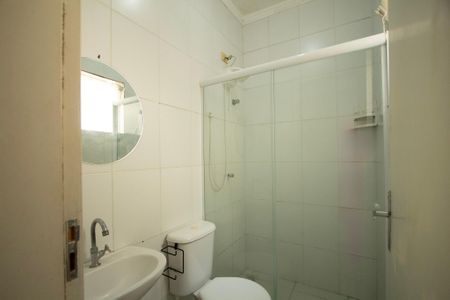 Banheiro  de kitnet/studio para alugar com 1 quarto, 32m² em Parque Ouro Fino, Sorocaba