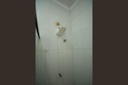 Banheiro  de kitnet/studio para alugar com 1 quarto, 32m² em Parque Ouro Fino, Sorocaba