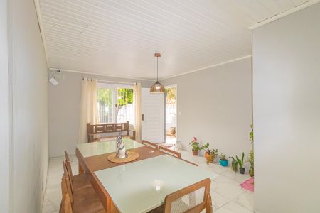 Casa para alugar com 300m², 4 quartos e 1 vagaSala