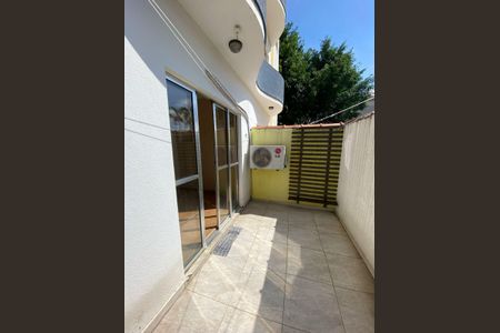 Apartamento para alugar com 72m², 2 quartos e 2 vagas Apartamento para alugar com 72m², 2 quartos e 2 vagasÁrea Externa