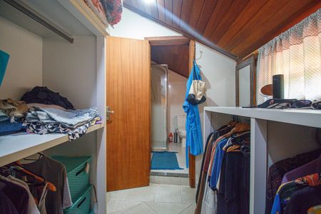 Casa à venda com 150m², 4 quartos e 1 vagaQuarto 4 Closet