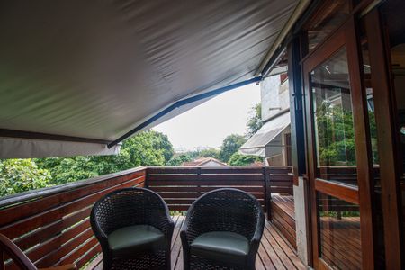 Casa à venda com 150m², 4 quartos e 1 vagaVaranda